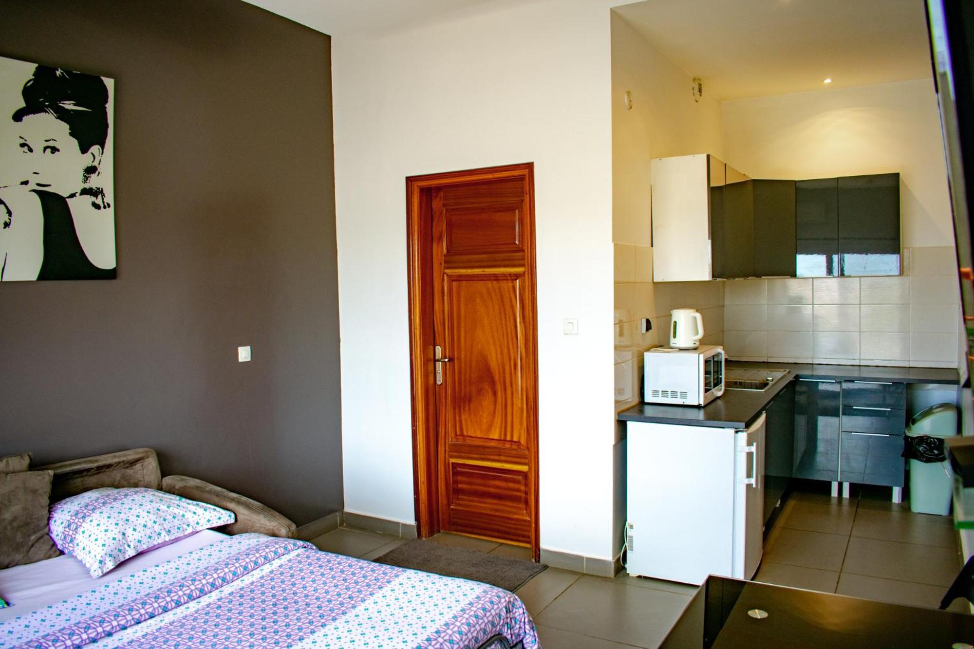 Le First Concept Apartment Dakar Ngoại thất bức ảnh